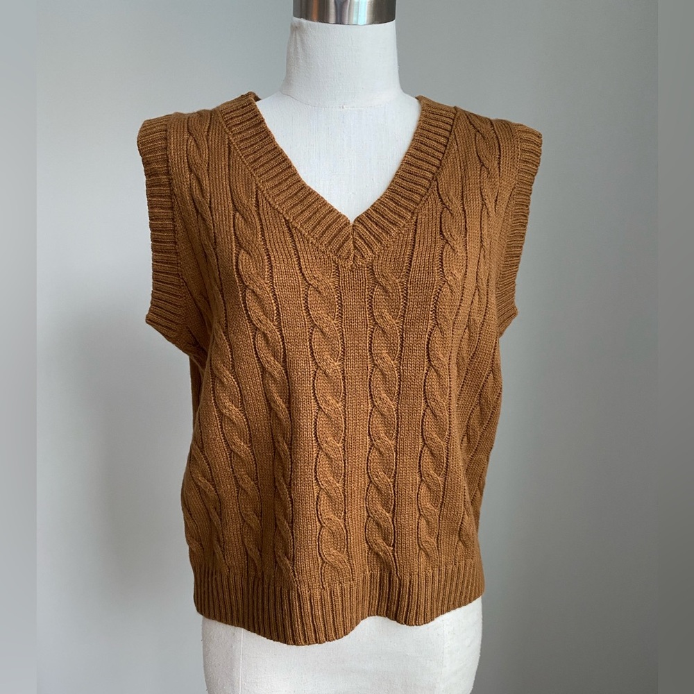 Papaya V-Neck Cable Knit Sweater Vest - Tan